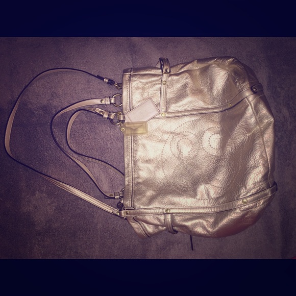 Gold Coach Audrey Leather tote. Nwot