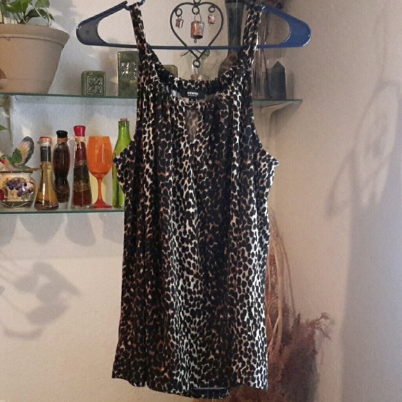 Women's XL Animal Print Tank Top With Keyhole