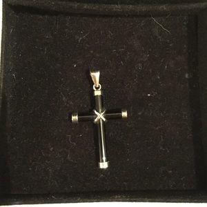 Cross pendant