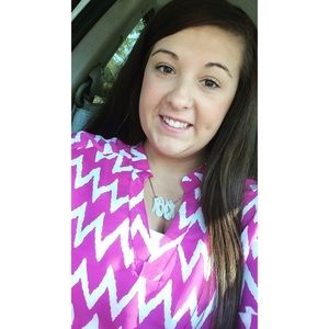 Meet your Posher, Kayla