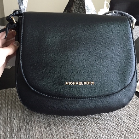 Michael Kors crossbody bag