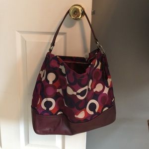 Park OP art scarf print hobo coach purse