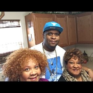 Meet your Posher, Debra