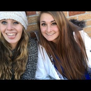 Meet your Posher, Hannah