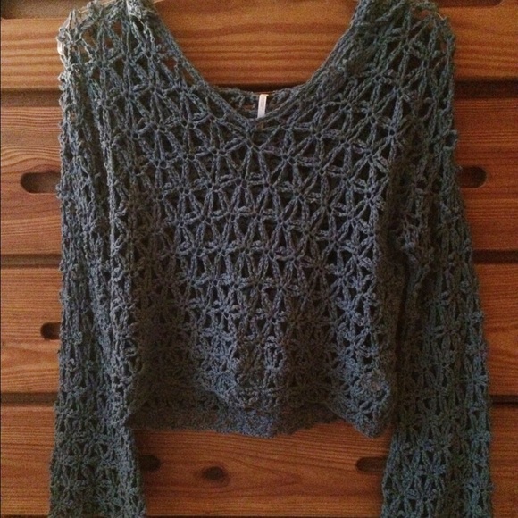 Free People Woven Top 🌿