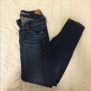 American Eagle skinny jeans: size 2