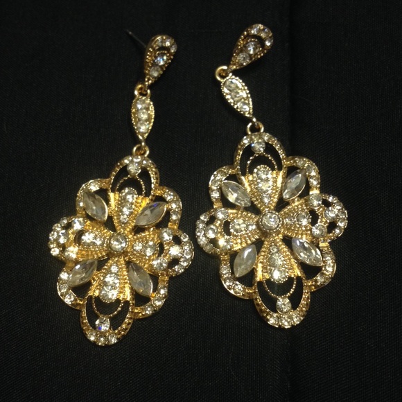 golden dangling earrings