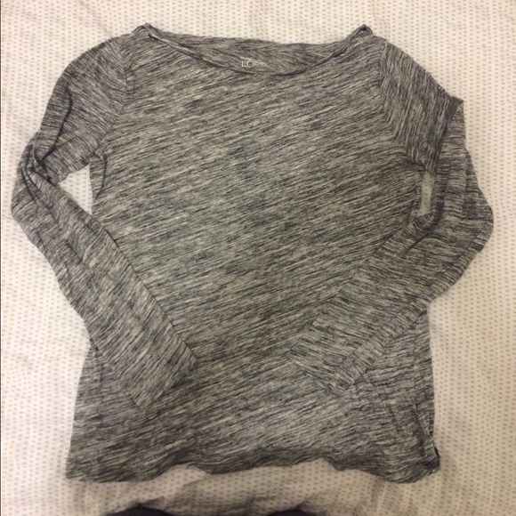 Ann Taylor gray long sleeve shirt