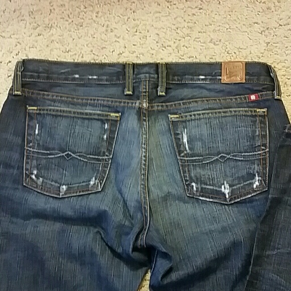 REDUCED!!! Lucky Brand Boyfriend Jeans 8/29