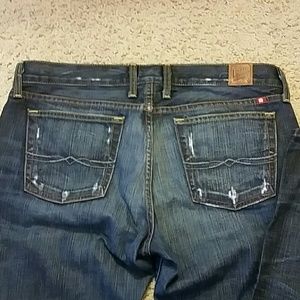 REDUCED!!! Lucky Brand Boyfriend Jeans 8/29