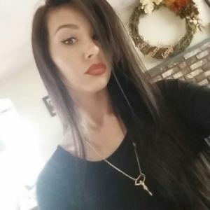 Meet your Posher, Aleta