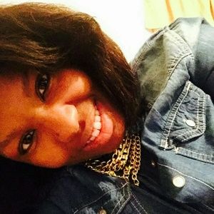 Meet your Posher, Jahnay