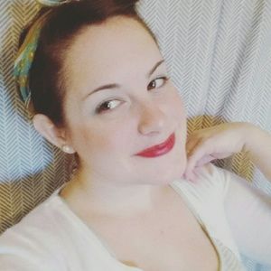 Meet your Posher, Bobbi