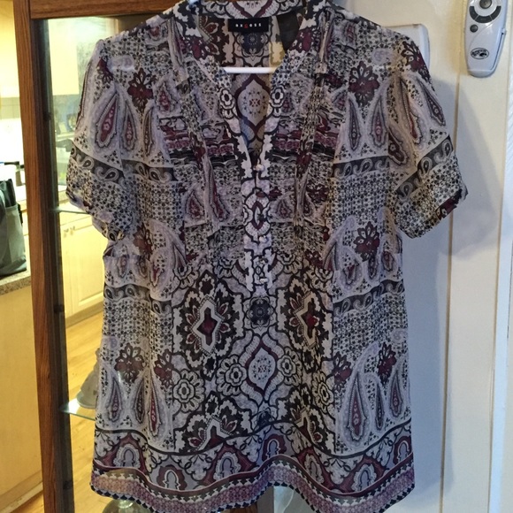 SOLD 🎉🎉🎉NEW SHEER BLOUSE  BEAUTIFUL DESIGN