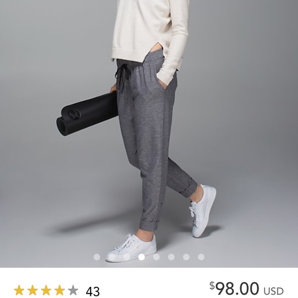 SOLD Lululemon Jet Crop