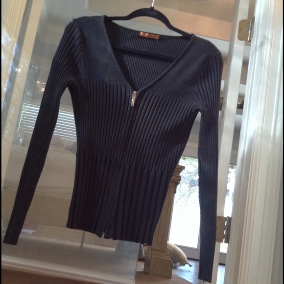 Belldini Ruched Cardigan - Picture 2 of 4