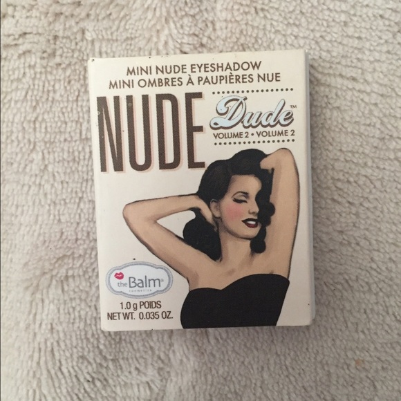 Sample Size Brown Eyeshadow