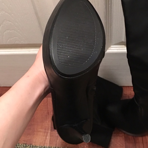 Steve Madden boots. Never worn. - Picture 2 of 4