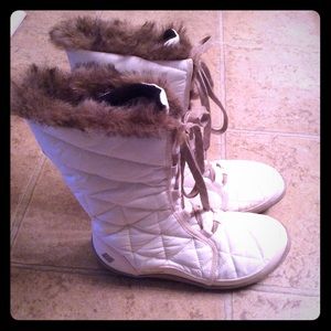Columbia Snow Boots