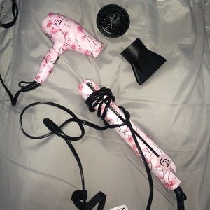 CHERRYBLOSSOM HAIR STRAIGHTENER WITH FREE GIFT