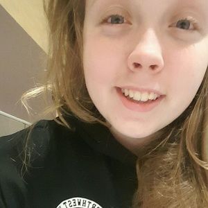 Meet your Posher, Casey