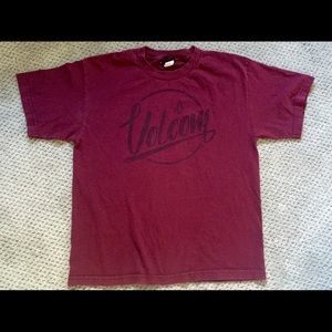 Volcom Boys XL Tshirt in Burgundy