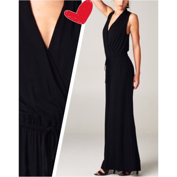 🌺HP 3/28, 5/1🌺GORGEOUS CLASSIC JUMPSUIT - Picture 2 of 2