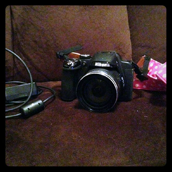 Nikon p530