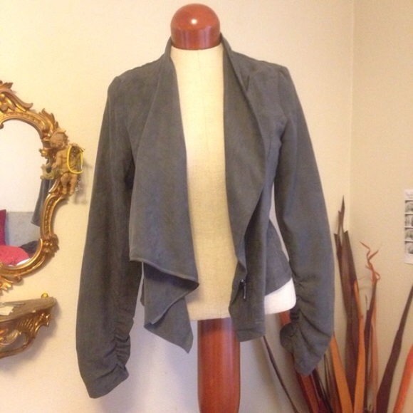 ‼️LAST CHANCE‼️ ark taupe/grey/purple jacket - Picture 2 of 4