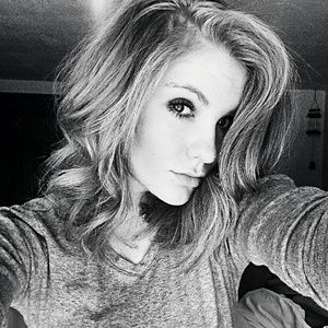 Meet your Posher, Karlie