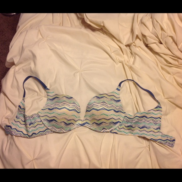 VS Patterned Push-Up Bra