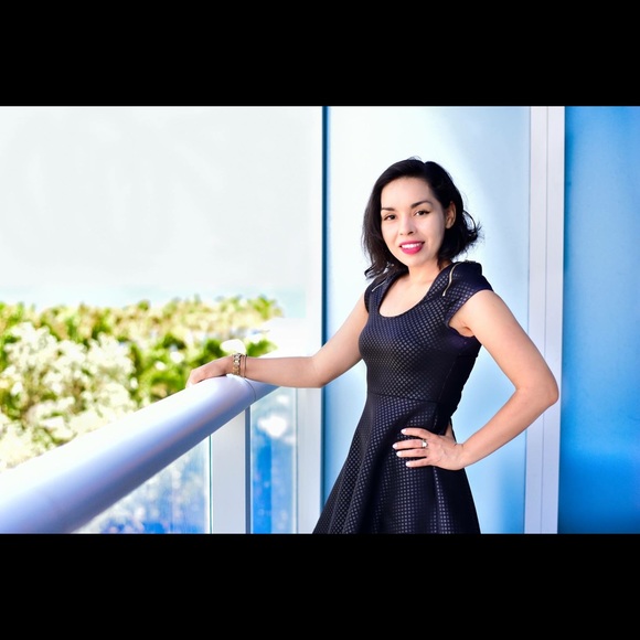 Flared dress from Bebe - Picture 2 of 4