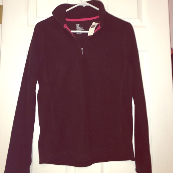 Black Gap 1/4 Zip Fleece