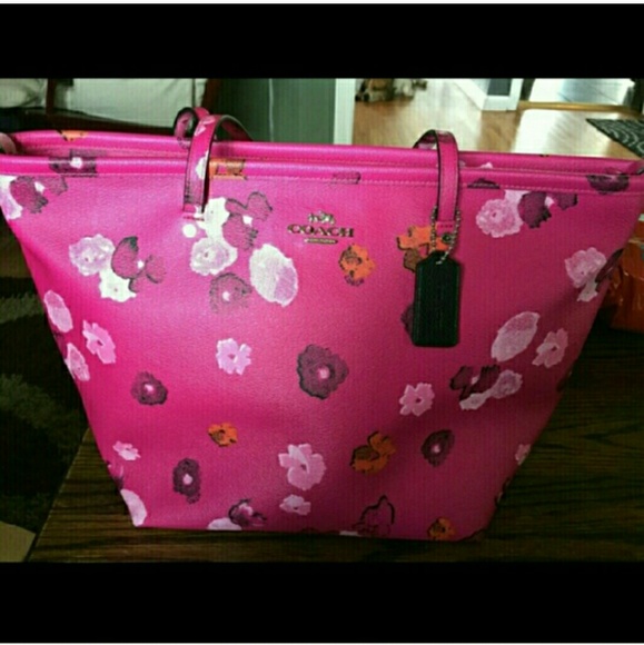 FOR JSOLESKY ONLY!!! Floral coach tote