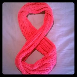 Infinity scarf