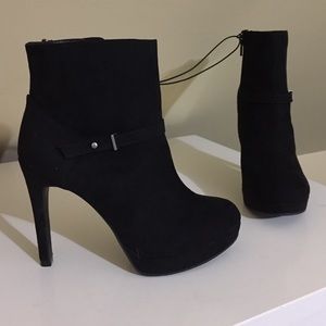 Black Booties