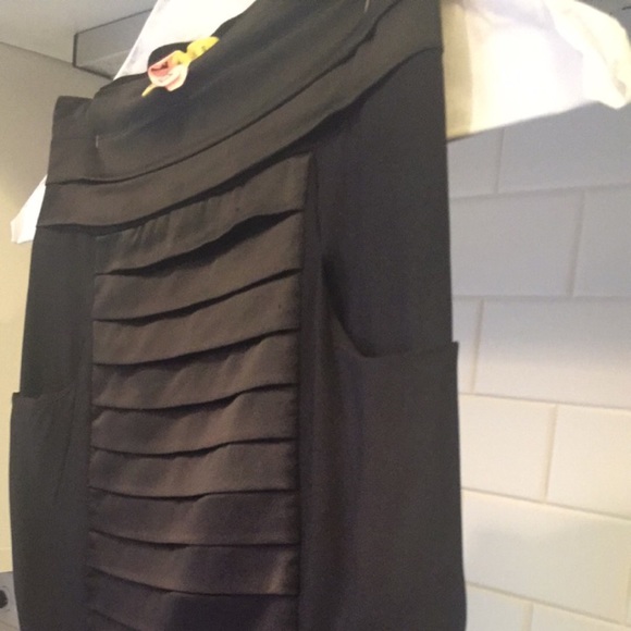 Black holiday skirt