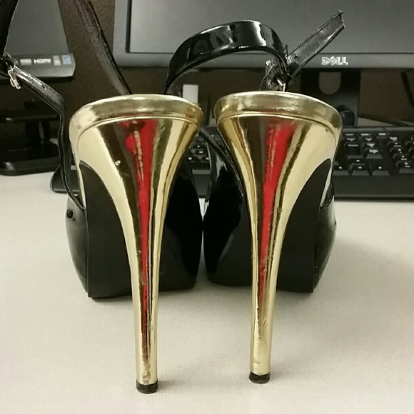 Black and Gold Slingback - Picture 2 of 4