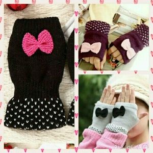 NEW FINGERLESS GLOVES