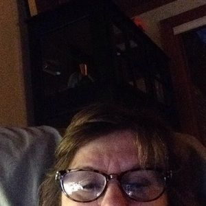 Meet your Posher, Pam