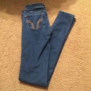 Hollister skinny jeans