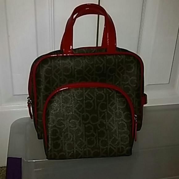 Calvin Klein Cosmetic Case Set