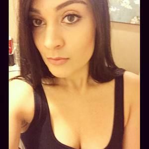 Meet your Posher, Mariela