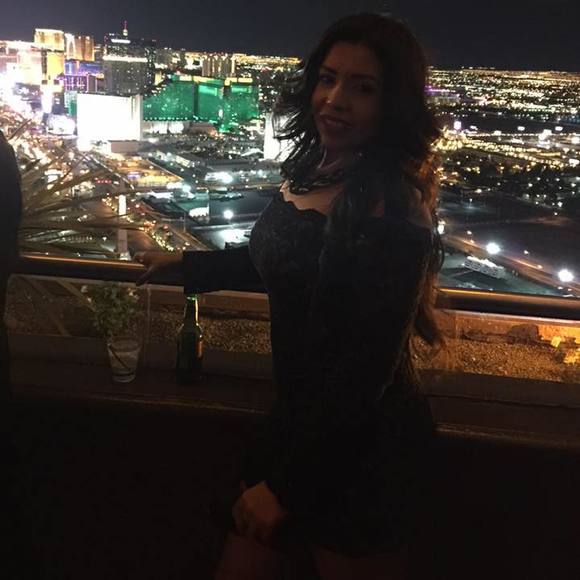 Meet your Posher, Daniela - Picture 1 of 1