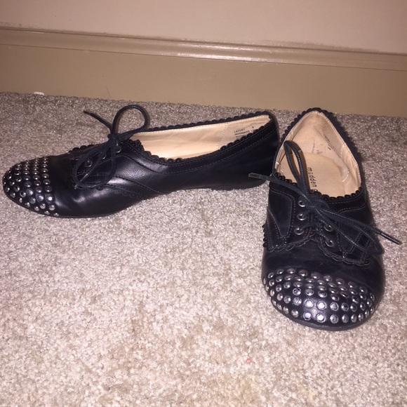 Madden Girl studded black Oxford loafers - Picture 2 of 2