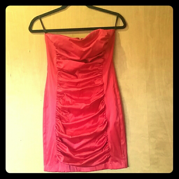 Short dress