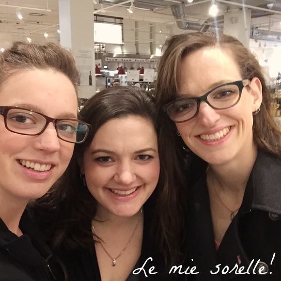 Meet Your Posher, Rebecca!  - Picture 4 of 4