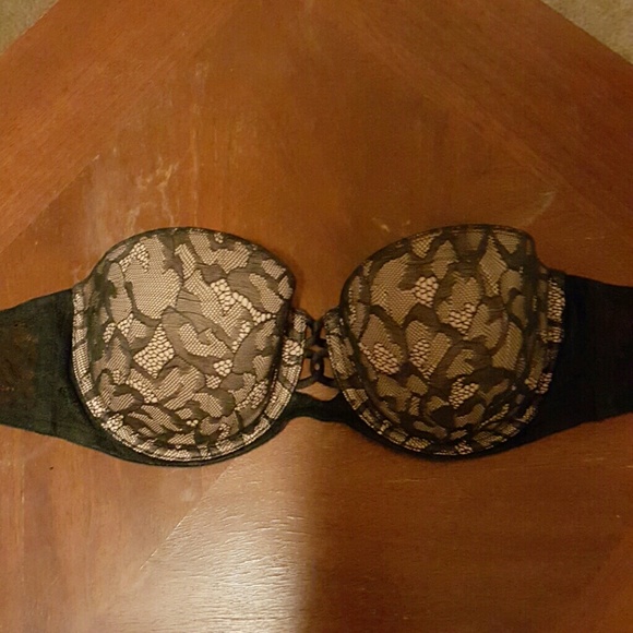Perfect strapless for New Years Eve !!