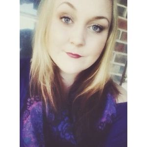 Meet your Posher, Sami