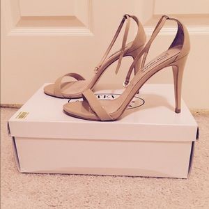 Steve Madden Stecy Heels